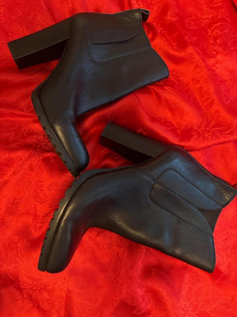 BCBGeneration Black Leather Block Heel Ankle Booties